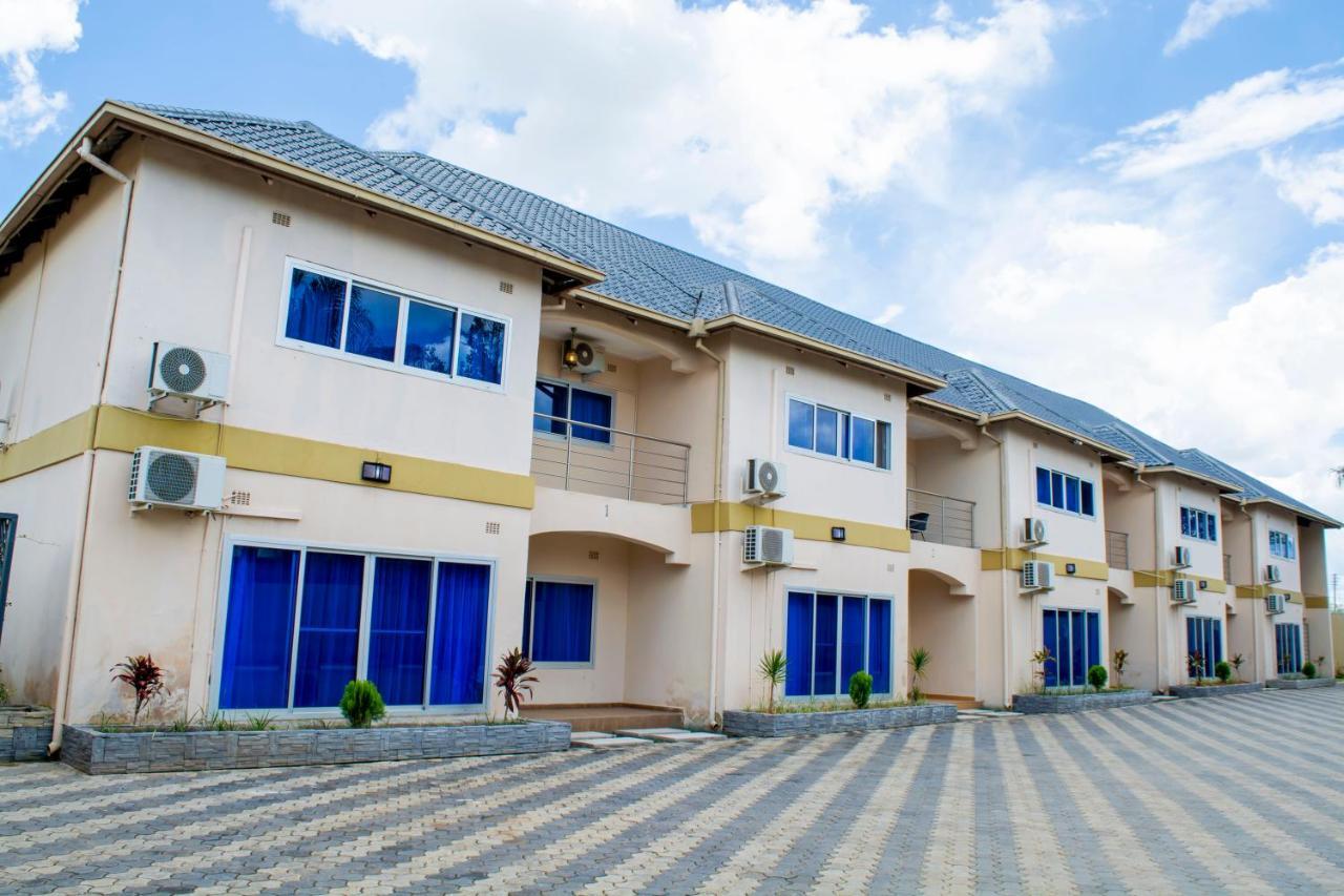 Royal Suites Apartments Lusaka Eksteriør billede