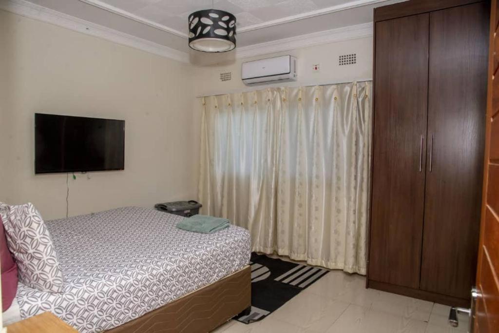 Royal Suites Apartments Lusaka Eksteriør billede