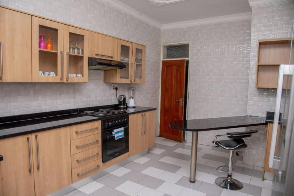 Royal Suites Apartments Lusaka Eksteriør billede