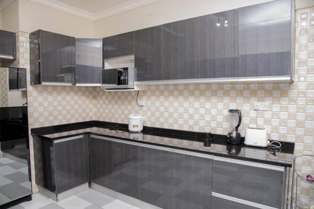 Royal Suites Apartments Lusaka Eksteriør billede