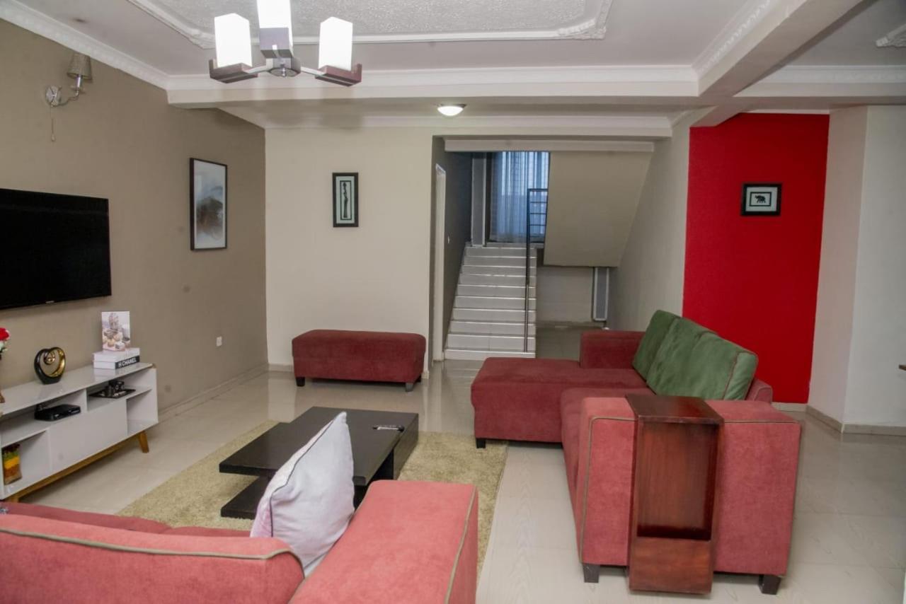 Royal Suites Apartments Lusaka Eksteriør billede